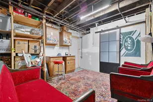 310 Carpenter Ave, Newburgh, NY 12550 - Photo 36