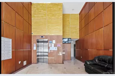 141-05 Cherry Avenue #3C, Flushing, NY 11355 - Photo 6