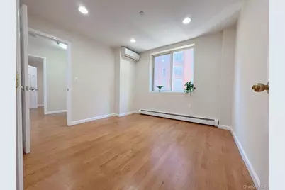 141-05 Cherry Avenue #3C, Flushing, NY 11355 - Photo 4