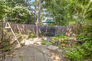 83 Village Line Rd, Babylon, NY 11702 - Photo 36