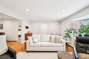 13 Lenox Ct, Suffern, NY 10901 - Photo 12