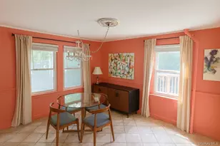 204 Howell St, Bellmore, NY 11710 - Photo 4