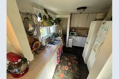 204 Howell Street, Bellmore, NY 11710 - Photo 6