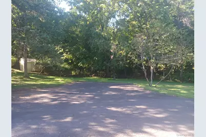 2 E Willow Tree Road, Spring Valley, NY 10977 - Photo 6