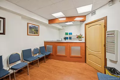 108-50 62nd Drive #LA, Forest Hills, NY 11375 - Photo 6