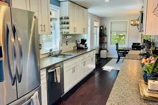 32 Greentree Dr N, Hyde Park, NY 12538 - Photo 4