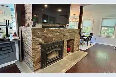 32 Greentree Drive N, Hyde Park, NY 12538 - Photo 14