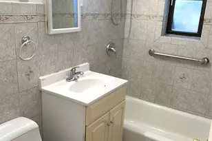 25 Shady Glen Ct, New Rochelle, NY 10805 - Photo 8