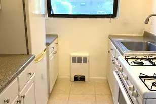 25 Shady Glen Ct, New Rochelle, NY 10805 - Photo 4