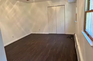 679A Meadow Rd, Smithtown, NY 11787 - Photo 10