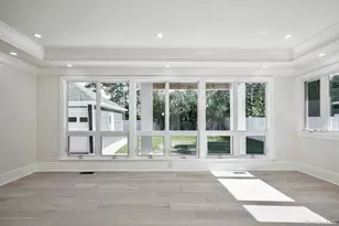 60 Long Dr, Hempstead, NY 11550 - Photo 22