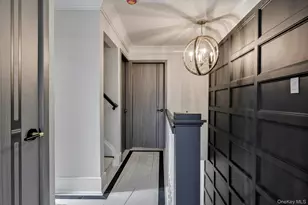 60 Long Dr, Hempstead, NY 11550 - Photo 6