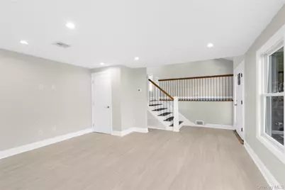 98 Soundview Drive, Port Jefferson, NY 11777 - Photo 16