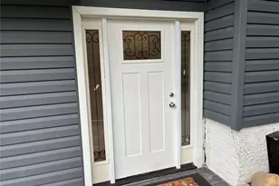 98 Soundview Dr, Port Jefferson, NY 11777 - Photo 8