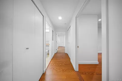 40-22 College Point Boulevard #6H, Flushing, NY 11354 - Photo 22