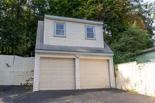 8 Crescent Hill Dr, Cortlandt Manor, NY 10567 - Photo 4