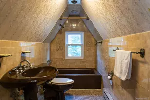 8 Crescent Hill Dr, Cortlandt Manor, NY 10567 - Photo 12