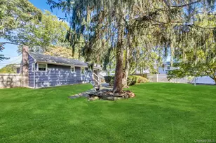 432 Kime Ave, West Islip, NY 11795 - Photo 14