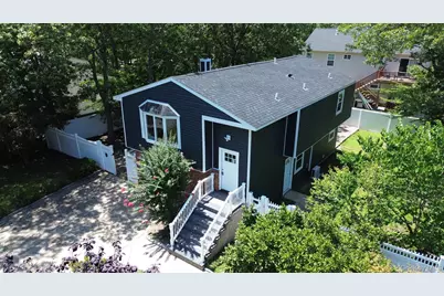 64 Chestnut Street, Coram, NY 11727 - Photo 2