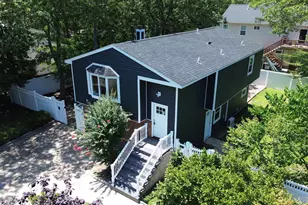 64 Chestnut St, Coram, NY 11727 - Photo 2