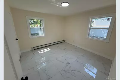 64 Chestnut Street, Coram, NY 11727 - Photo 20