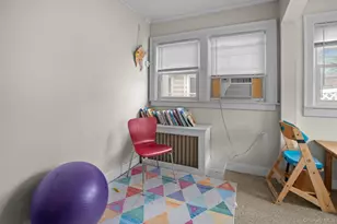 62 Waller Ave, White Plains, NY 10605 - Photo 16