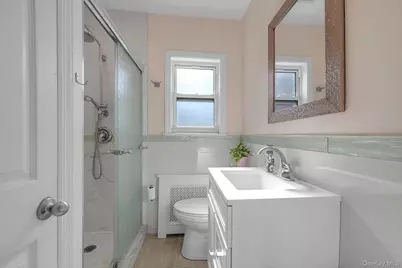 5 Avon Road, New Hyde Park, NY 11040 - Photo 12