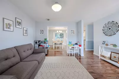 5 Baker Road, Mastic Beach, NY 11951 - Photo 10