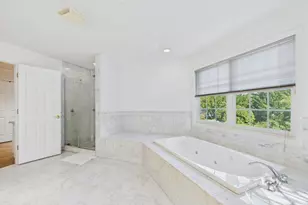 428 Toftree Ct, Roslyn, NY 11576 - Photo 22