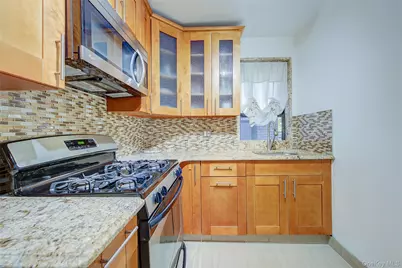 123-35 82nd Road #2K, Kew Gardens, NY 11415 - Photo 10