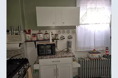 340 Locust Avenue, Port Chester, NY 10573 - Photo 10