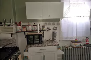 340 Locust Ave, Port Chester, NY 10573 - Photo 10