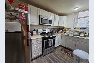 340 Locust Avenue, Port Chester, NY 10573 - Photo 16