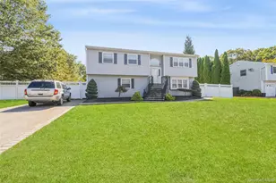 4 Monarch Ave, Selden, NY 11784 - Photo 2