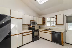 4 Monarch Ave, Selden, NY 11784 - Photo 16