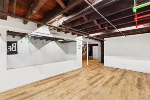 142 Rocklyn Ave, Lynbrook, NY 11563 - Photo 16