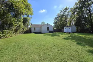 49 Shore Dr, Mastic Beach, NY 11951 - Photo 12