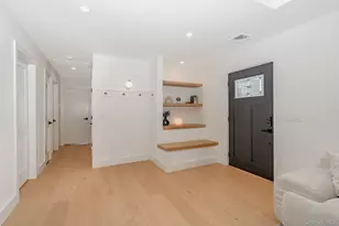 5 Huron Ave, Massapequa, NY 11758 - Photo 4