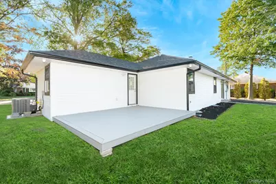 5 Huron Avenue, Massapequa, NY 11758 - Photo 28