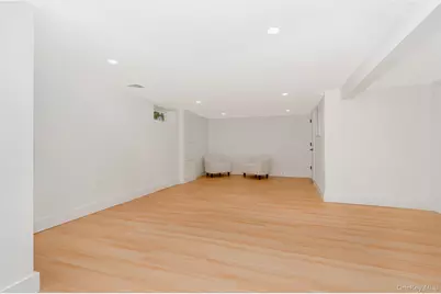 5 Huron Avenue, Massapequa, NY 11758 - Photo 18