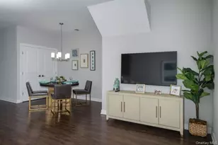 149 Sutton Ct, Mount Sinai, NY 11766 - Photo 6