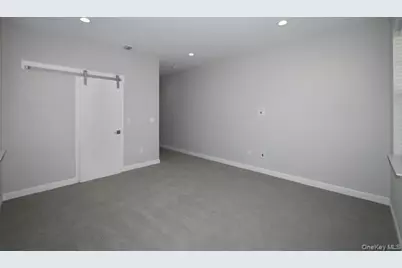 198 Sutton Court #198, Mount Sinai, NY 11766 - Photo 10
