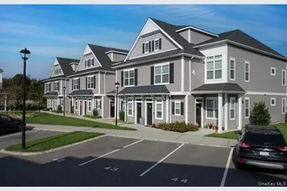 198 Sutton Court #198, Mount Sinai, NY 11766 - Photo 2