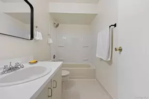 356 N Greeley Ave, Chappaqua, NY 10514 - Photo 12