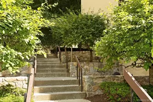 356 N Greeley Ave, Chappaqua, NY 10514 - Photo 2