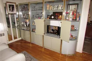 1561 Central Park Ave, Yonkers, NY 10710 - Photo 14