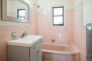 1149 E 219th St, Bronx, NY 10469 - Photo 14