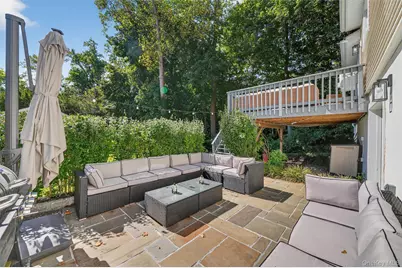 152 Old Post Road N, Croton on Hudson, NY 10520 - Photo 32