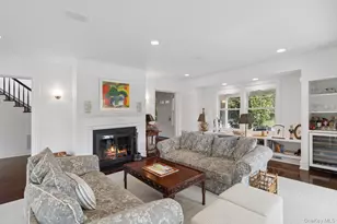 91 Beach Ln, Westhampton Beach, NY 11978 - Photo 8