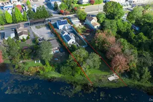 725 W Main St, Riverhead, NY 11901 - Photo 6